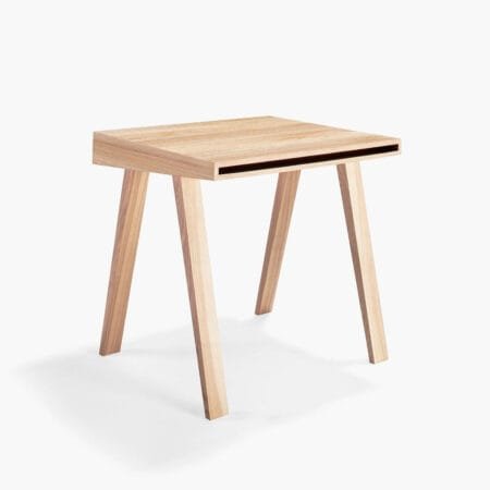 4.9 Desk, Single Drawer